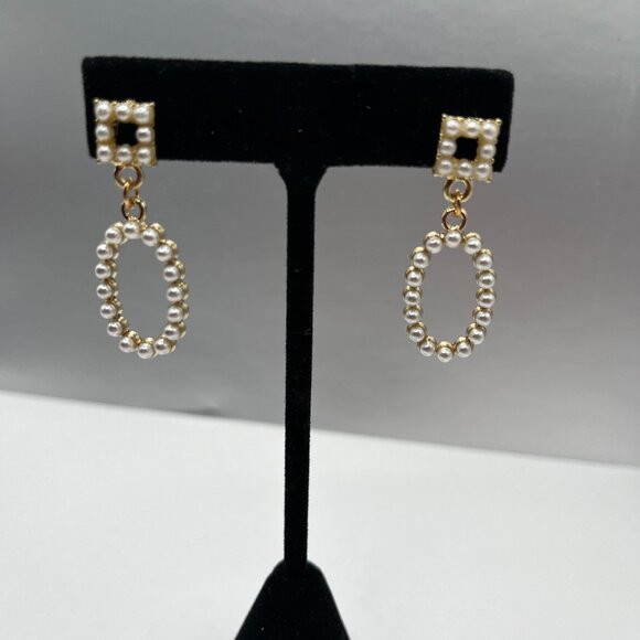 Dangling Pearls - Picture 1 of 3